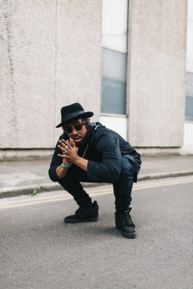 kent-jones-clash-vicky-grout-2